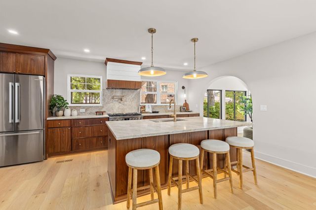1134 Greenview Lane, Mount Pleasant, SC 29464