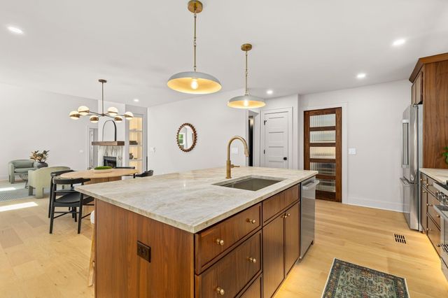 1134 Greenview Lane, Mount Pleasant, SC 29464