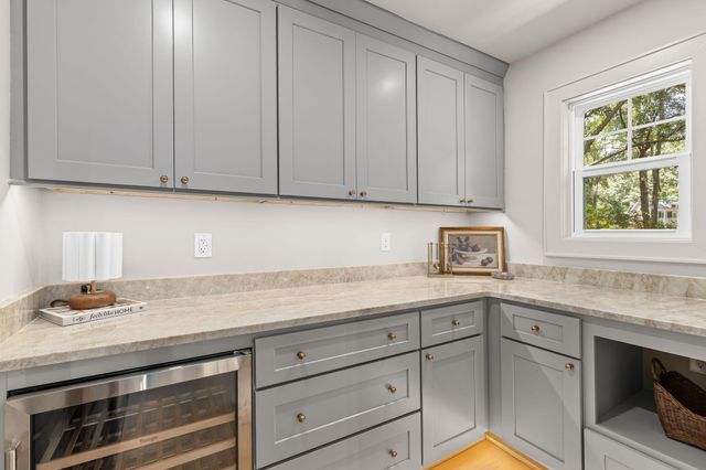 1134 Greenview Lane, Mount Pleasant, SC 29464
