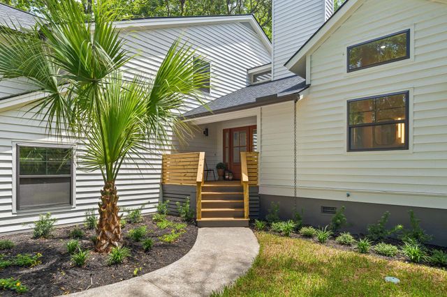 1134 Greenview Lane, Mount Pleasant, SC 29464