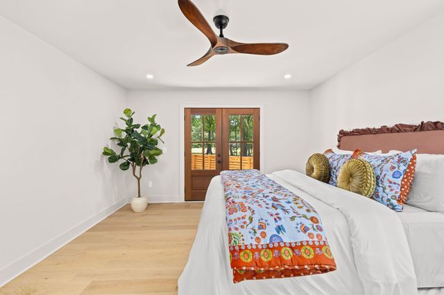 1134 Greenview Lane, Mount Pleasant, SC 29464