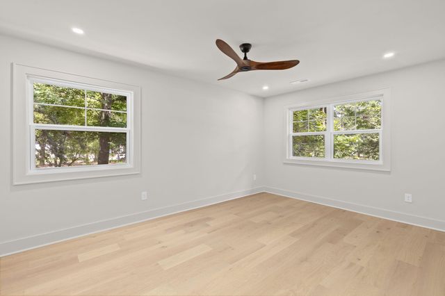 1134 Greenview Lane, Mount Pleasant, SC 29464