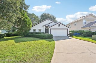 13617 DEVAN LEE Drive E, Jacksonville, FL 32226