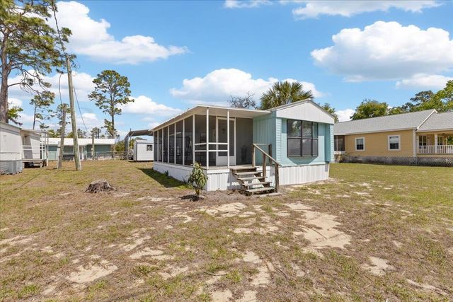 1707 NE CYPRESS Street, Steinhatchee, FL 32359