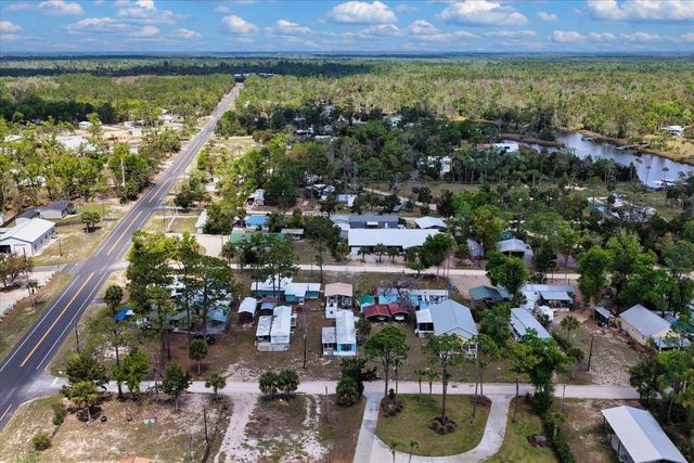 1707 NE CYPRESS Street, Steinhatchee, FL 32359