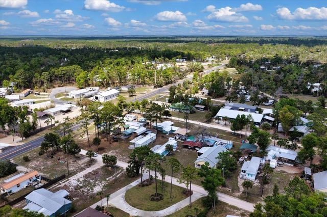 1707 NE CYPRESS Street, Steinhatchee, FL 32359