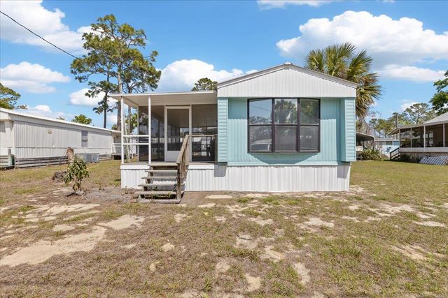 1707 NE CYPRESS Street, Steinhatchee, FL 32359