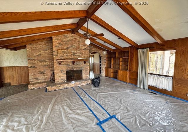 5320 Glow Drive, Cross Lanes, WV 25313