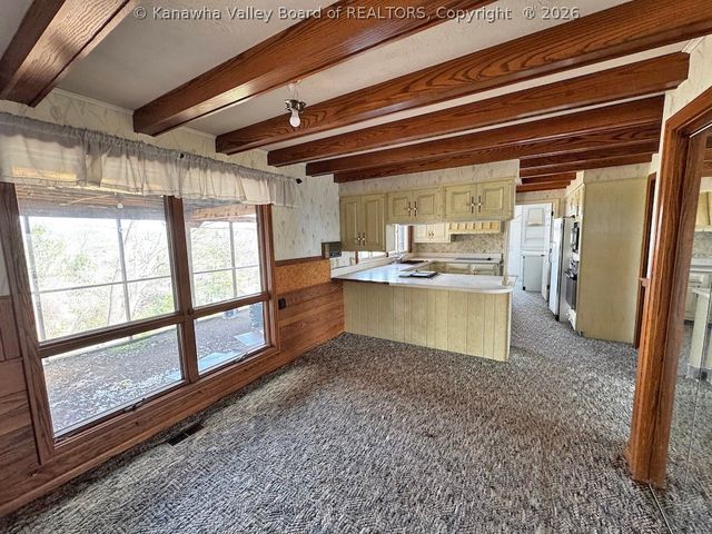 5320 Glow Drive, Cross Lanes, WV 25313