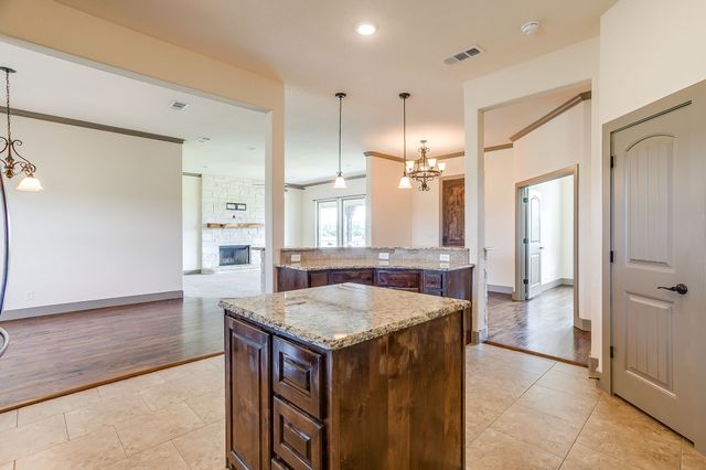 770 County Road 1346, Chico, TX 76431