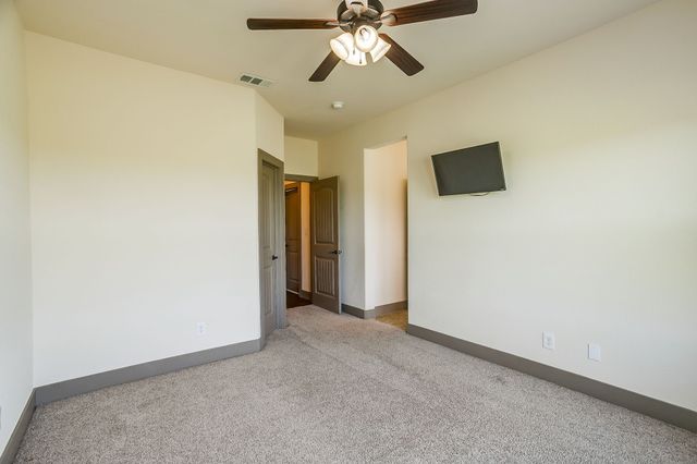 770 County Road 1346, Chico, TX 76431