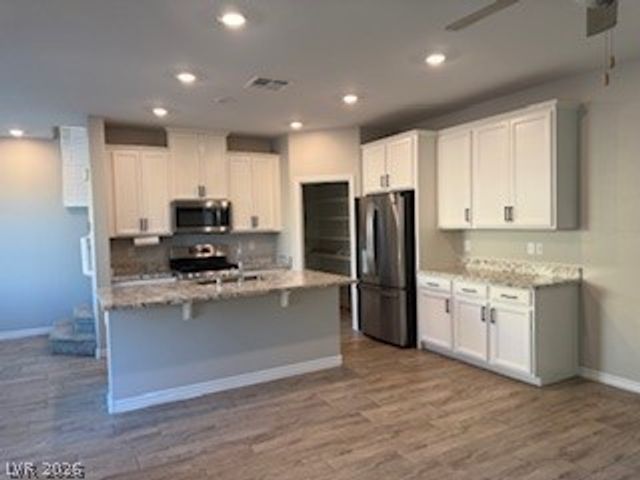 12528 Mosticone Way, Las Vegas, NV 89141