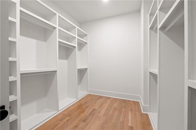 4431 Northside Chase NW, Atlanta, GA 30327