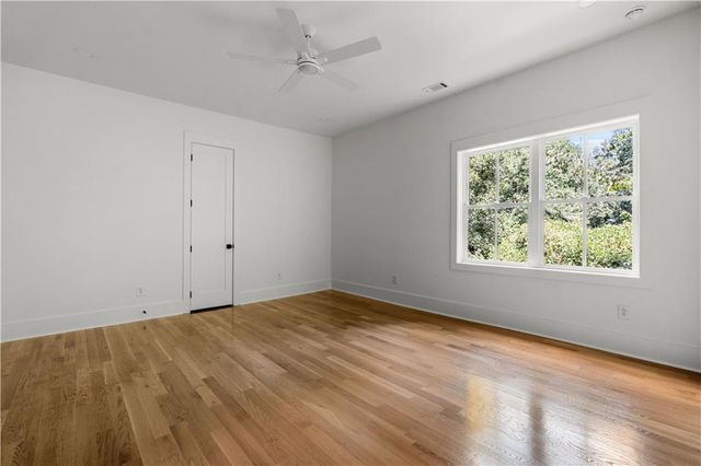 4431 Northside Chase NW, Atlanta, GA 30327