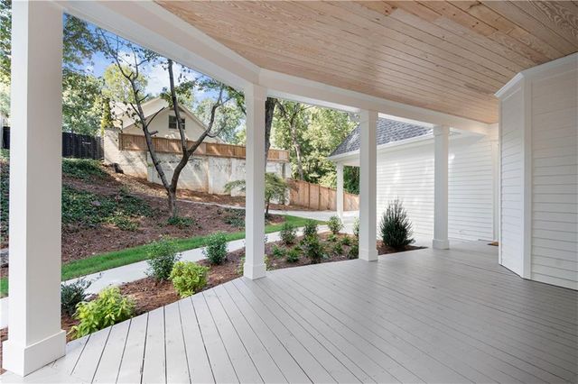 4431 Northside Chase NW, Atlanta, GA 30327