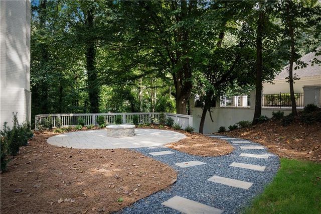 4431 Northside Chase NW, Atlanta, GA 30327
