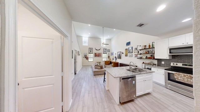 2463 Mohawk Bend, Willis, TX 77378
