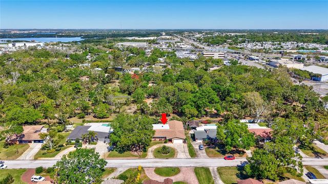 8243 37TH AVENUE N, St Petersburg, FL 33710