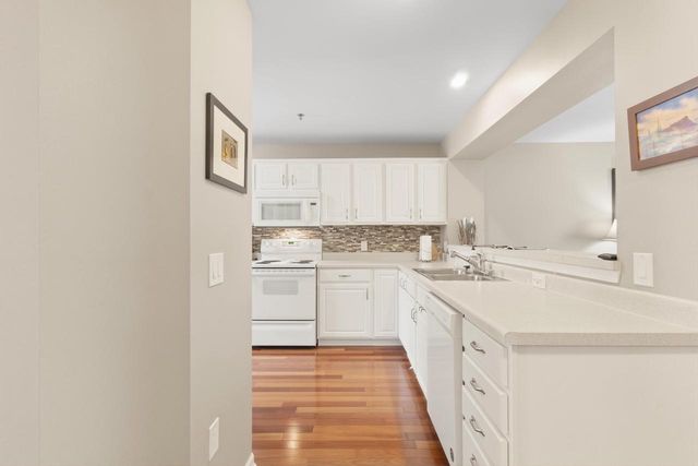 3013 Royal Wulff Terrace, Fitchburg, WI 53711