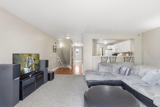 3013 Royal Wulff Terrace, Fitchburg, WI 53711