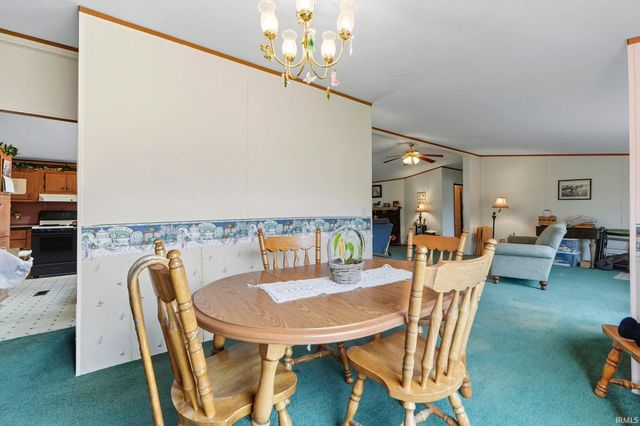 2890 S 400 E, Pierceton, IN 46562