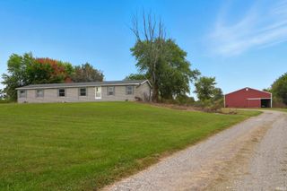 2890 S 400 E, Pierceton, IN 46562