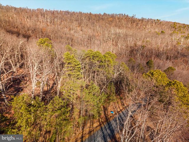 1504 DUFFEY DR, Haymarket, VA 20169