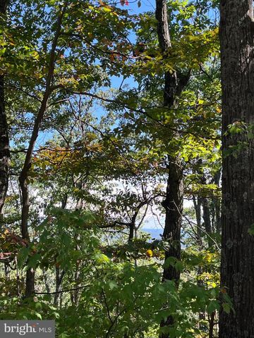 1504 DUFFEY DR, Haymarket, VA 20169