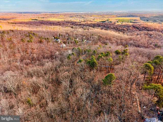 1504 DUFFEY DR, Haymarket, VA 20169