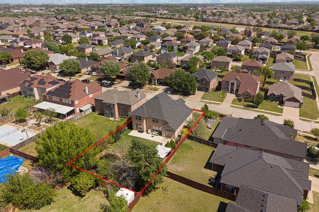 7722 Labrador Drive, Arlington, TX 76002