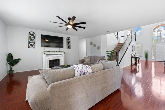 7722 Labrador Drive, Arlington, TX 76002