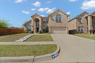 7722 Labrador Drive, Arlington, TX 76002