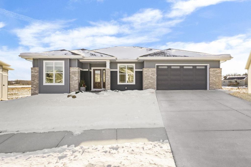 1258 Misty Forest Road, Sun Prairie, WI 53590