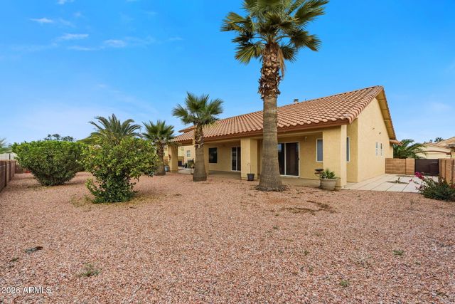 14234 S COUNTRY CLUB Way, Arizona City, AZ 85123