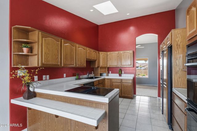 14234 S COUNTRY CLUB Way, Arizona City, AZ 85123