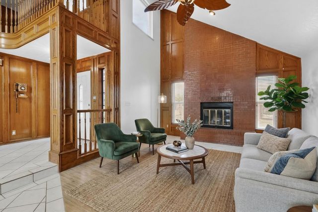 7129 Isleta Boulevard SW, Albuquerque, NM 87105