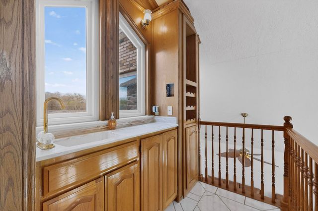 7129 Isleta Boulevard SW, Albuquerque, NM 87105