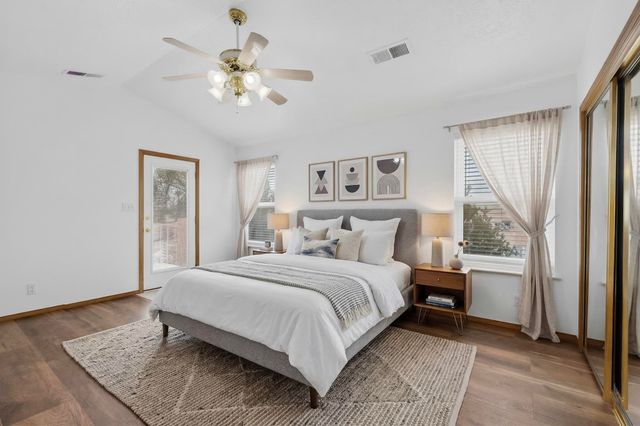 7129 Isleta Boulevard SW, Albuquerque, NM 87105