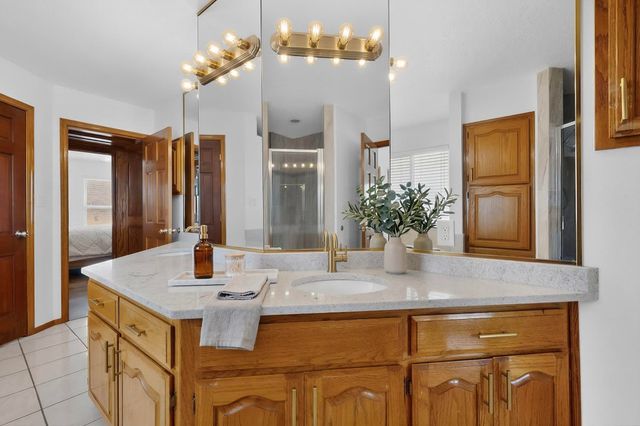 7129 Isleta Boulevard SW, Albuquerque, NM 87105