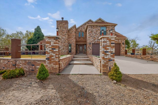 7129 Isleta Boulevard SW, Albuquerque, NM 87105