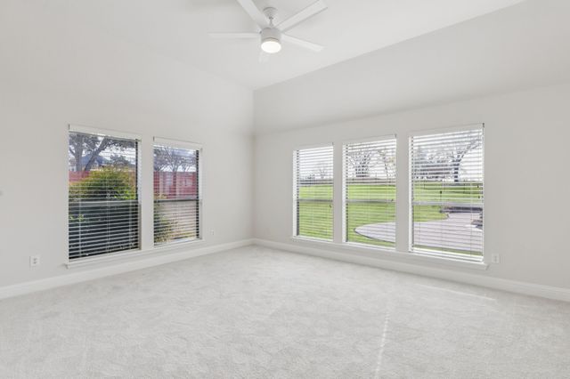 5829 Lakeside Drive, Fort Worth, TX 76179