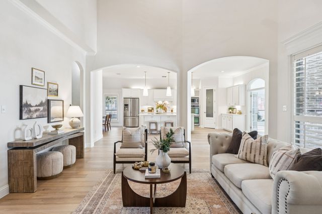 5829 Lakeside Drive, Fort Worth, TX 76179