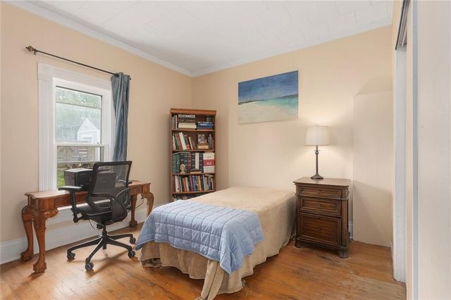 1300 SW Mitchell Street, Oak Grove, MO 64075
