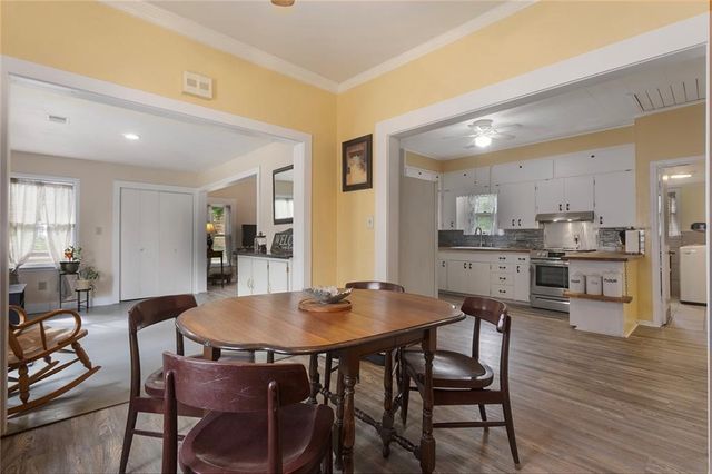 1300 SW Mitchell Street, Oak Grove, MO 64075