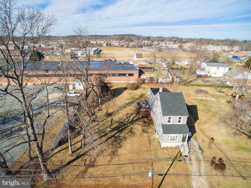 Image 2 of property listing at 0 N GARFIELD AVE, Glenolden, PA 19036