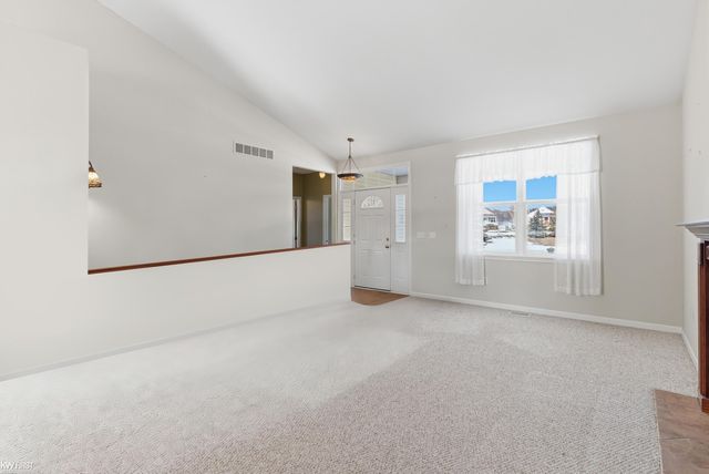 6251 Saint Charles Pass, Swartz Creek, MI 48473