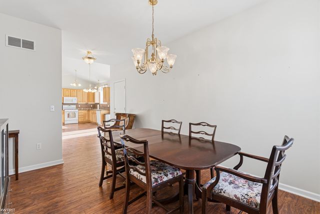 6251 Saint Charles Pass, Swartz Creek, MI 48473