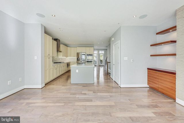 1458 PICCARD DR, Rockville, MD 20850