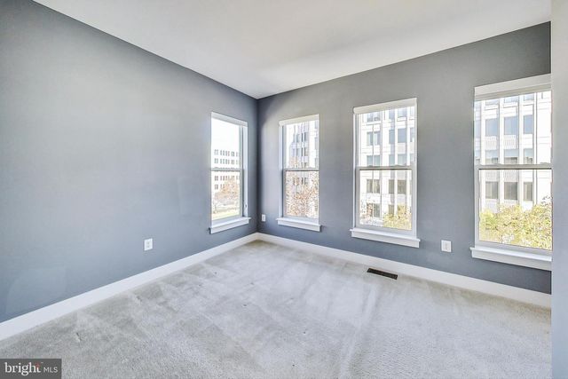 1458 PICCARD DR, Rockville, MD 20850