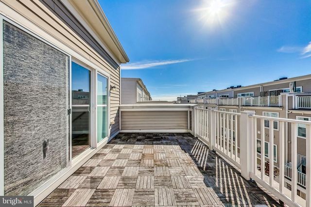 1458 PICCARD DR, Rockville, MD 20850